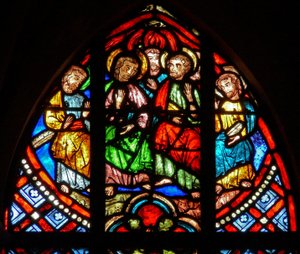 Janela w0 representando Pentecostes-Virgin e fourApostles de French School
