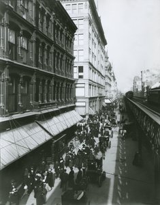 Sexta Avenida entre as ruas 23 e 18, em Nova York