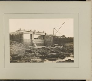 Eclusas de Norton - Face do canal de G. Herbert and Horace C. Bayley