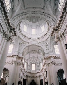 Vista interior da cúpula de Gaetano Pizzoni