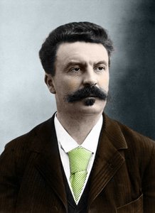 Guy de Maupassant (1850-1893), escritor francês por Nadar.