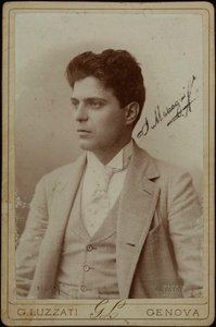 Retrato do compositor Pietro Mascagni 1863-1945, c. 1890. de Genova . Photo studio Luzzati