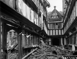 Dano de bomba ao Hospital Ford, Greyfriars Lane, Coventry, 1941.
