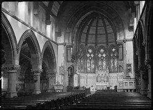 Igreja de São Clemente, Chapeltown Road, Sheepscar, Leeds, 1942.