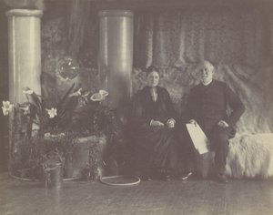 Sr. e Sra. Charles L. Tiffany no Estúdio de Louis C. Tiffany, ca. 1890. de George Collins Cox