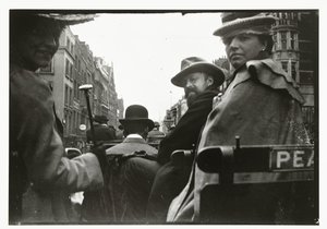 George Breitner e Marius Bauer em uma carruagem em Londres de George Hendrik Breitner