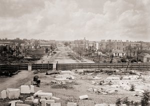 Columbia, Carolina do Sul, EUA depois do incêndio de 1865 (foto a p/b)