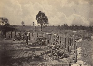 Rebel Works in Front of Atlanta, Georgia No. 2, década de 1860. de George N. Barnard