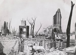 Ruínas do edifício da Sociedade Histórica de Chicago após o Grande Incêndio de Chicago, 1871