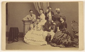 [Retrato de um grupo não identificado: quatro mulheres e três homens] de George P. Critcherson