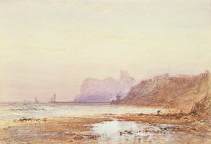 Costa em Whitby com a abadia além