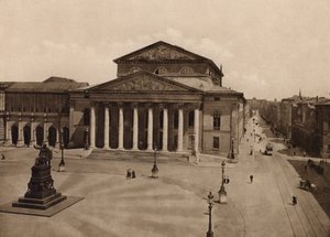 Munchen / Munique: Teatro Nacional (fotografia a preto e branco)