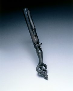 Chave combinada de bloqueio de roda e medida de pó, c.1625-50 (aço) de German School