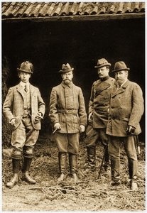 Príncipe Alfred, Czar Nicholas II e Ernst Ludwig de German School