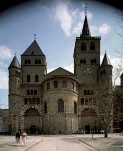 Vista da Catedral de Trier de German School