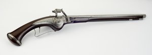Pistola de coldre com trava de roda, c.1625-50 (aço, ferro e madeira de nogueira) de German School