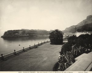 Mirante em frente ao Casino Montecarlo com vista para o Mónaco