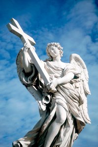 Anjo carregando uma cruz, da Ponte St Angelo, Roma, Itália, 1669 de Gian Lorenzo Bernini