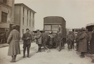 Álbum "Fotos da Segunda Guerra": Soldados italianos em Gradisca Sagrado, Gorizia, Itália (foto a p/b)