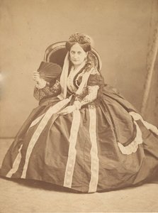 [La Comtesse sentada com ventilador], década de 1860. de Giovanni Morotti