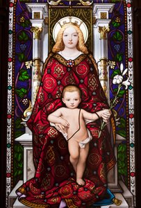 Madonna Enthroned (vidro manchado)