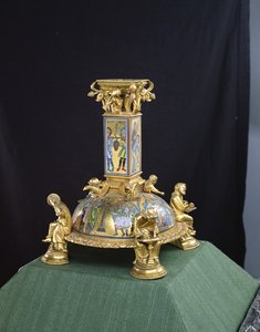 Base da Cruz de São Bertino, da Abadia Saint-Bertin, c.1180 (esmalte de bronze e champleve dourado) (ver também 204570, 232625 e 232839)