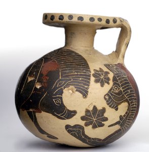 Aryballos esféricos de figuras negras coríntios retratando animais, Período Coríntio Médio (600-575 aC) (argila) de Greek