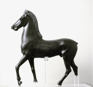 Estatueta de bronze de um cavalo, finais do século II I a.C. (bronze) de Greek Roman School