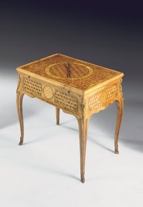 Mesa de jogos com tamancos do século 19 de Guillaume Kemp