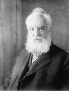 Alexander Graham Bell (1847-1922), c.1918 (foto a p/b)