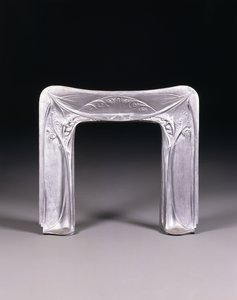 Uma lareira, c.1904 (ferro fundido) de Hector Guimard