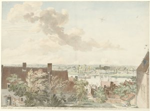Vista em Nijmegen com uma balsa do outro lado do rio