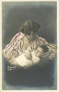 Criança com a sua mãe (foto a cores) de Henri (after) Manuel