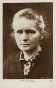 Marie Curie (1867-1934), física e química polaca (fotografia a preto e branco) de Henri Manuel