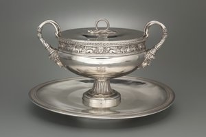 Terrina coberta com bandeja, 1798-1809 de Henry Auguste