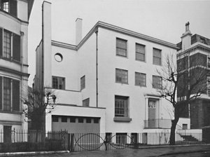 Exterior - Casa para Denys Lowson, Esq., Upper Phillimore Gardens, Londres, 1939
