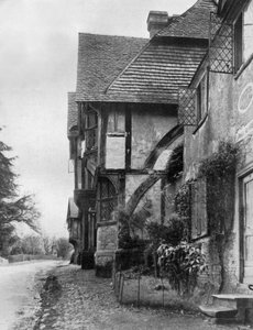 Casa velha em Chiddingstone, Kent, 1924-1926.