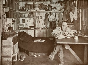Capitão Scott em seu covil, c1911, 1913 de Herbert Ponting