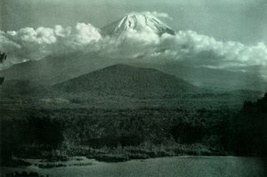 Fuji ao nascer do sol, 1910. de Herbert Ponting