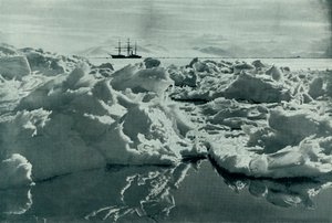 Terra Nova em McMurdo Sound, c19101913, 1913 de Herbert Ponting