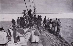 A abordagem à pack-ice (foto a p/b) de Herbert Ponting