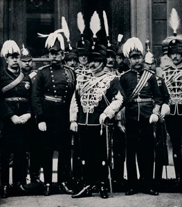 O futuro rei Eduardo VII e oficiais do Queens possuem Oxfordshire Hussars, 1897 1911