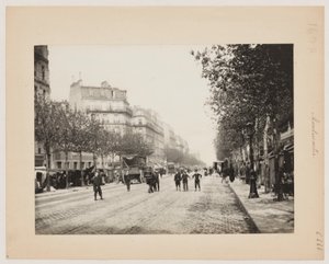 Uma rua em Montmartre, Paris, c.1890 (foto) de Hippolyte Blancard