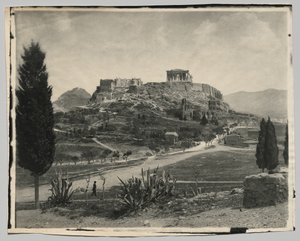 Vista da Acrópole (homem andando em primeiro plano) de Hippolyte Petitjean