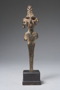 Figura anatólico-canananéia (bronze) (ver também 325651) de Hittite