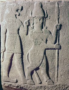 O deus hitita Uomi, Karkemish, do século XI a IX