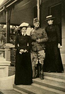 Lord Roberts e suas filhas em Pretória, 1900, 1901.