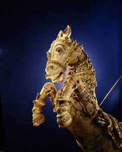 Cavalo, da carruagem do Templo Ritual (madeira pintada) de Indian School