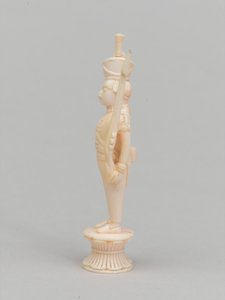 Peão branco, peça de xadrez, Índia, 1820 cerca de Indian School
