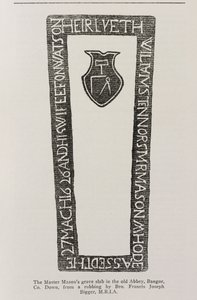Imprima de uma laje de sepultura de maçons na antiga abadia, Bangor, Co. Down, datada de 1626 de Irish School